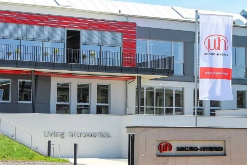 Deutschland, Hermsdorf - Mikrosensorik / Komponenten