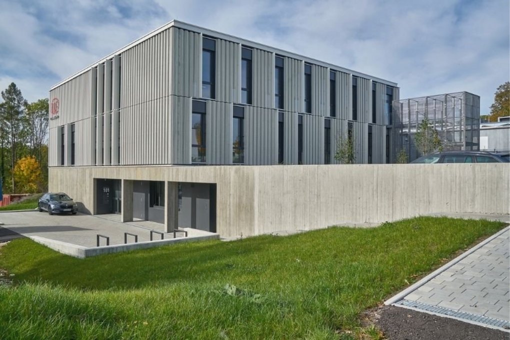 Deutschland, Göppingen - Farb-/ Optosensorik